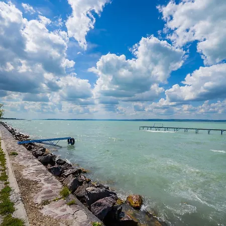 Myflat Coral Beach32